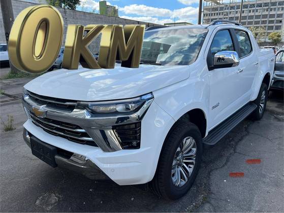 CHEVROLET S10 2.8 16V TURBO DIESEL HIGH COUNTRY CD 4X4 AUTOMÁTICO CHEVROLET S10 2.8 16V TURBO DIESEL HIGH COUNTRY CD 4X4 AUTOMÁTICO